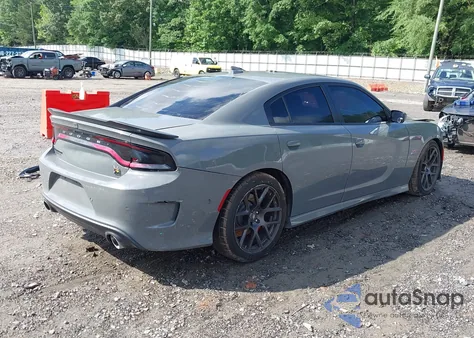 2019 Dodge Charger Scat Pack Rwd z USA, uszkodzony, nr VIN 2C3CDXGJ0KH611559